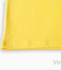 ao-kieu-dang-polo-be-trai-theu-logo-vinakids-mau-vang-17-tuoi-2