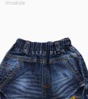 quan-jeans-be-trai-theu-ngua-mau-xanh-17-tuoi