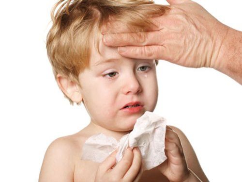 Cách phân biệt cảm, cúm, viêm mũi dị ứng, viêm xoang ở trẻ