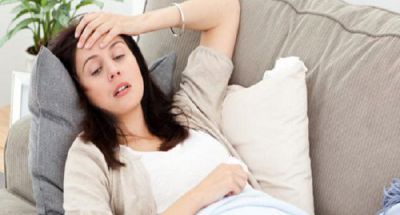 Nguyên nhân và cách điều trị đau đầu khi mang thai mẹ cần biết