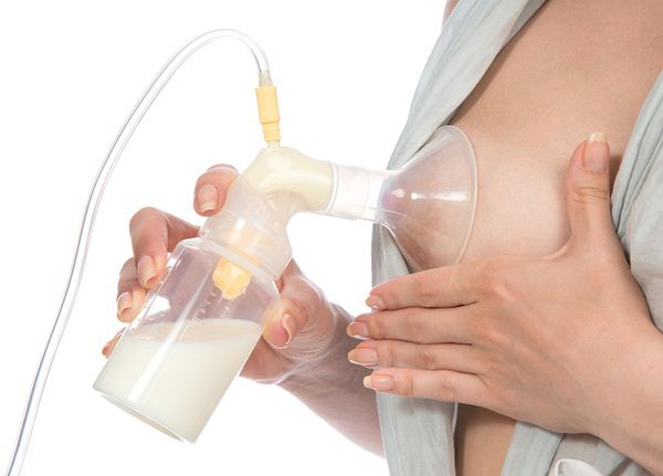 Phương pháp vắt và bảo quản sữa mẹ cực chuẩn
